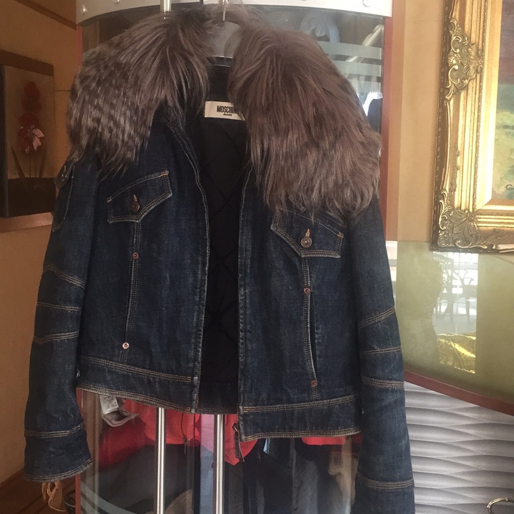 Moschino denim winter jacket with  lama collar